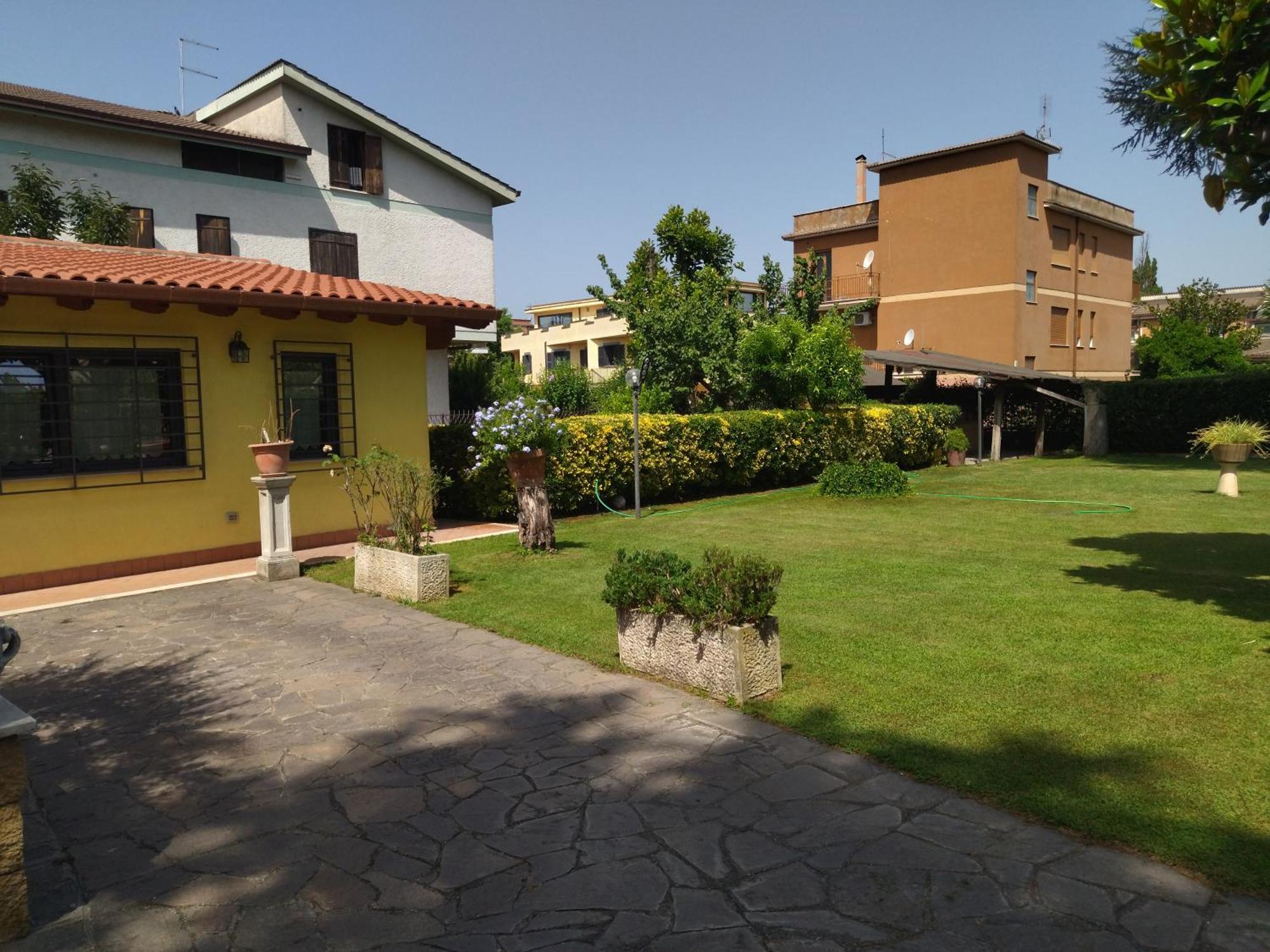 Lochaletcivico46 Roma Exterior foto